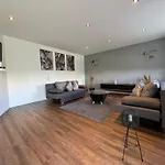 Appartement Boho Mit Eigenem Garten Naehe Salzburg