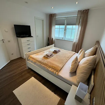 Apartamento Boho Mit Eigenem Garten Naehe Salzburg Freilassing