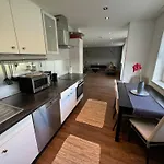 Boho Mit Eigenem Garten Naehe Salzburg דירה *
